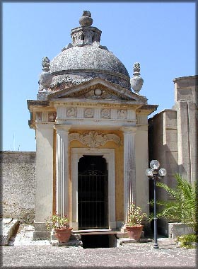 Tomba di famiglia del 400