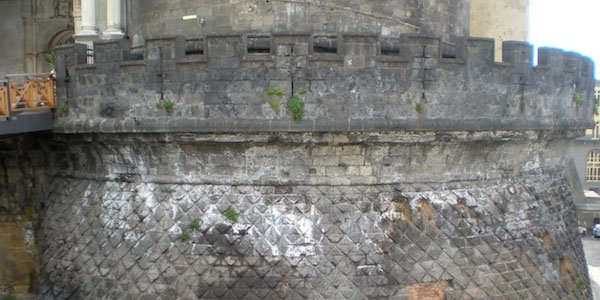 Umidita e pietra naturale - risalita sali, danni muri esterni, facciate