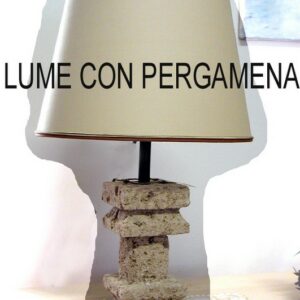 Base in pietra per lampade con paralumi in vetro