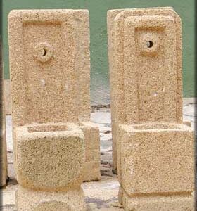 fontanelle in tufo e carparo