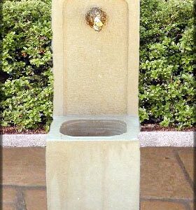 fontanelle in pietra leccese per arredo giardino