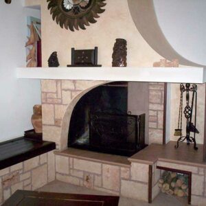 Rivestimenti in pietra per camini prefabbricati