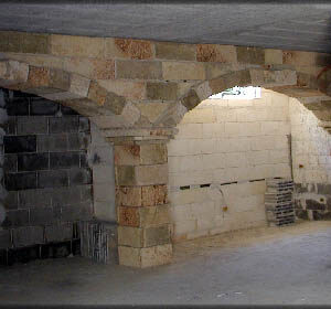Rivestimento in pietra per pareti di cantine e tavernette