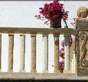 Colonne in pietra rustiche