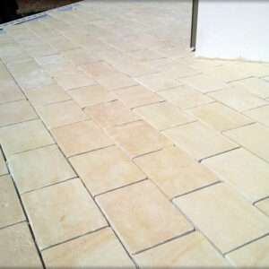 Pavimenti in pietra naturale galleggiante