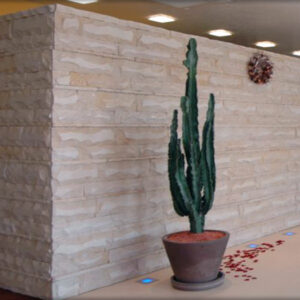 Divisorio effetto spaccato in pietra