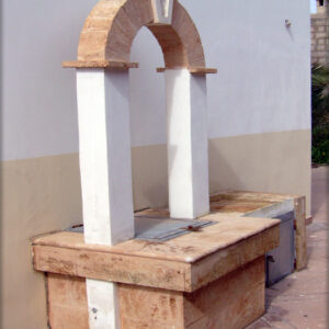 pozzo da giardino in pitra rossa