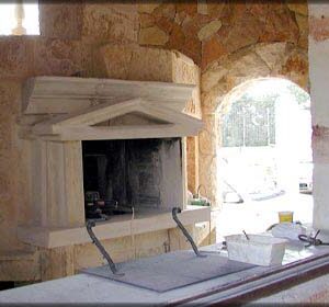 Rivestimento in pietra per la costruzione di un forno di pizzeria