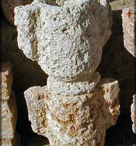 Vaso da giardino in pietra portafiori