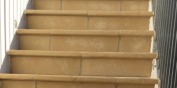 scale in pietra per esterni