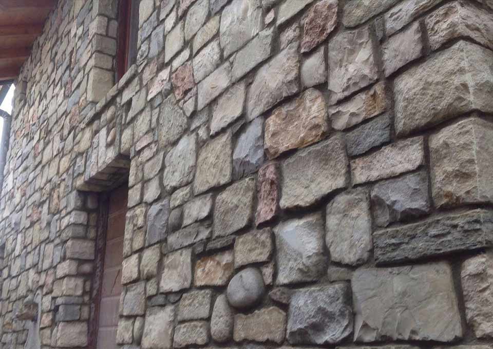 rivestimento in pietra naturale